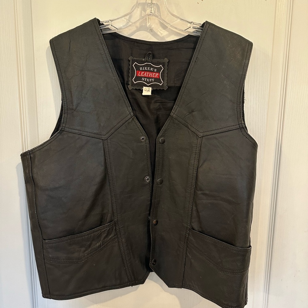 BIKERS LEATHER STUFF Black Leather Motorcycle VEST size 52